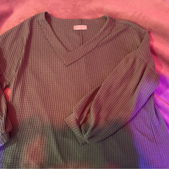 Olive long sleeve top - Picture 1 of 3
